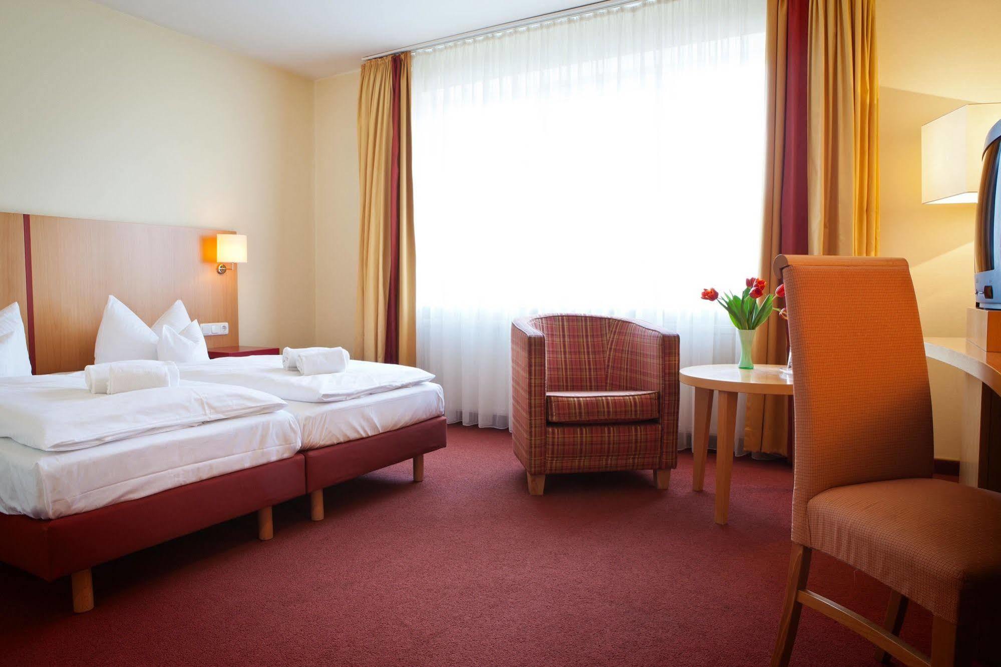 Hotel Am Jungfernstieg Stralsund Exterior foto